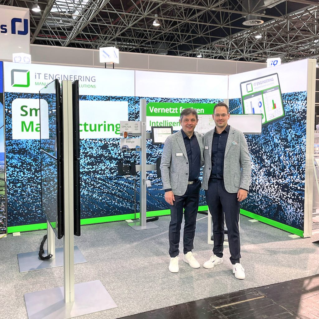 Messestand der iT Engineering Manufacturing Solutions auf der wire 2022